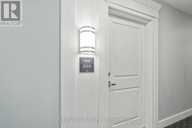 650 Sauve St in Milton, ON - Building Photo - Building Photo