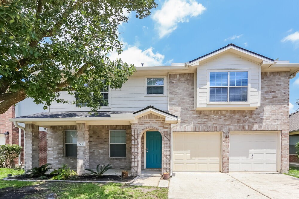 2431 Fox River Ln in Spring, TX - Building Photo