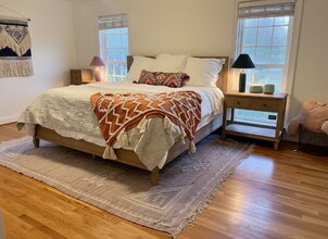 8330 Riley Adcock Rd in Nashville, TN - Foto de edificio - Building Photo