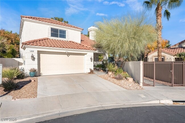 1305 Chaparral Summit Dr