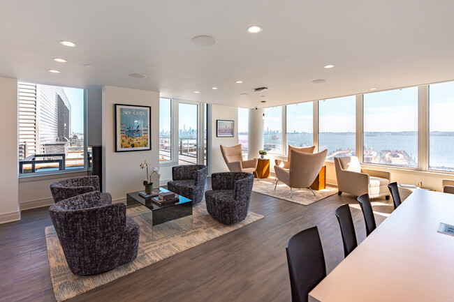 The Residences at Lighthouse Point in Staten Island, NY - Building Photo - Building Photo