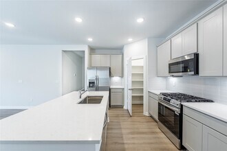 8595 Blueberry Ash St in Magnolia, TX - Building Photo - Building Photo