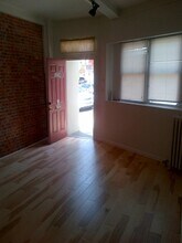 1234 Point Breeze Ave in Philadelphia, PA - Foto de edificio - Building Photo