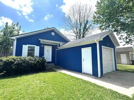 11730 Greenglen Dr in Houston, TX - Building Photo