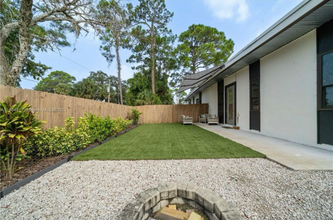 2816 India Palm Dr in Edgewater, FL - Building Photo - Building Photo