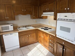 13928 Hurstland Dr SW in Huntsville, AL - Building Photo - Building Photo