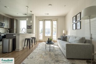 340 W 25th St in Charlotte, NC - Building Photo