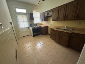 5241 Paulian Pl in St. Louis, MO - Building Photo - Building Photo