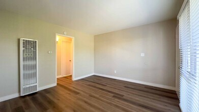 2855-2865 A St in San Diego, CA - Foto de edificio - Interior Photo