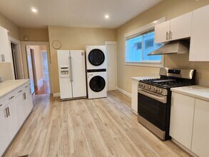343 41st St in Oakland, CA - Building Photo - Building Photo