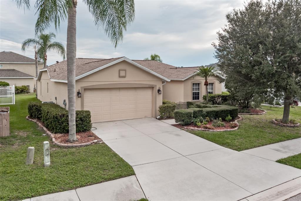 11347 Walden Loop in Parrish, FL - Foto de edificio