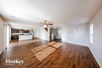 108 Rosegate Dr in Calera, AL - Building Photo - Building Photo