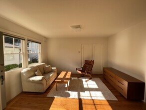 1750 Allston Way in Berkeley, CA - Foto de edificio - Building Photo