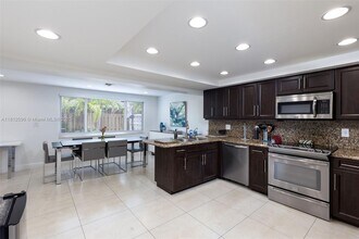 2601 NE 34th St in Fort Lauderdale, FL - Building Photo - Building Photo
