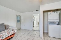 756 Coral Dr in Cape Coral, FL - Building Photo - Building Photo