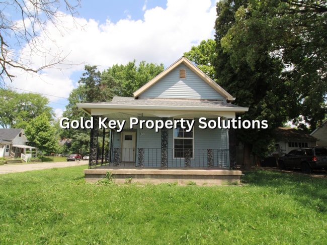 property at 802 E 21st St