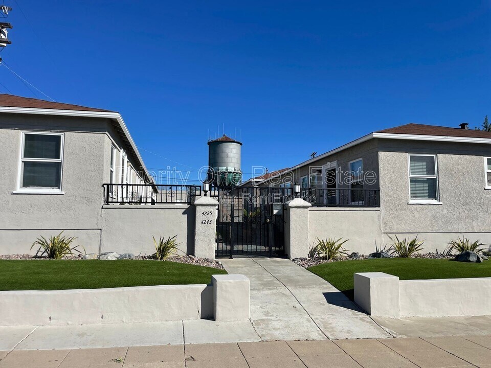 4231 Hamilton St in San Diego, CA - Building Photo