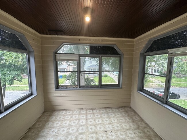 56 Carthage St in Rochester, NY - Building Photo - Building Photo