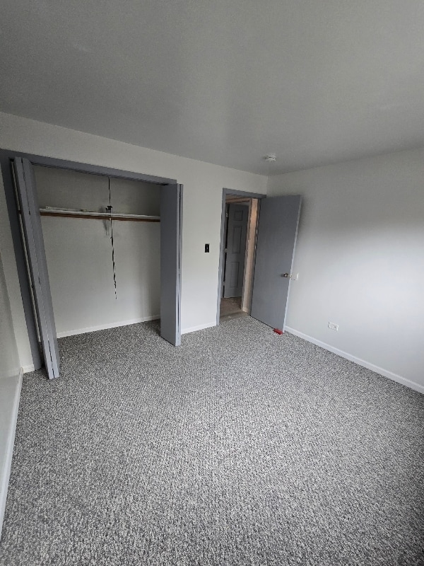 1840 Goodwin Dr in Palatine, IL - Building Photo - Building Photo