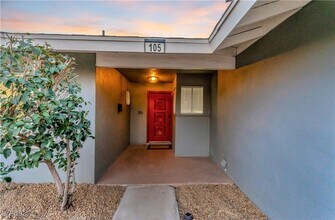 105 Marigold Ln in Las Vegas, NV - Building Photo - Building Photo