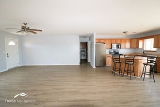 2700 Brookpointe Cir in Manhattan, KS - Building Photo - Building Photo