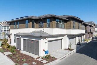 Hartford by Lennar Homes in Fremont, CA - Foto de edificio - Building Photo
