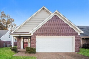 5971 Wagon Hill Rd W in Millington, TN - Building Photo