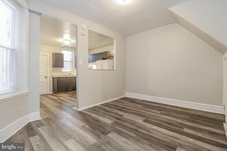 5858 Walton Ave in Philadelphia, PA - Building Photo - Building Photo