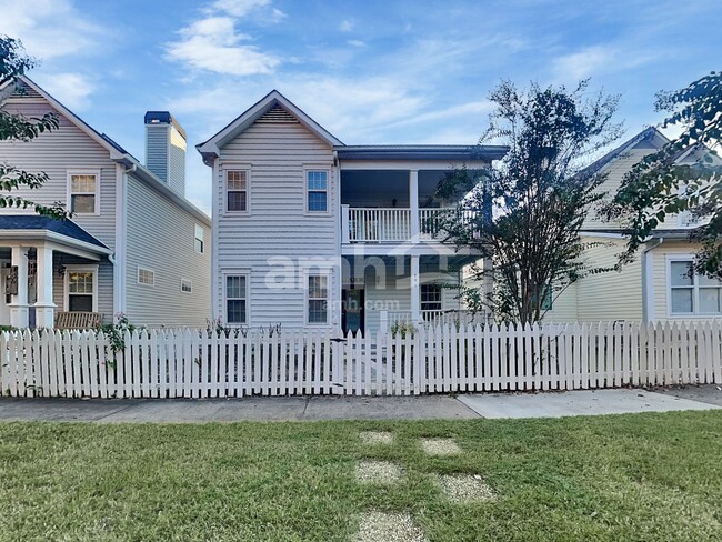 791 Gardenside Cir SE