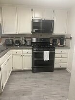 6060 Oak St in Huntington Park, CA - Building Photo