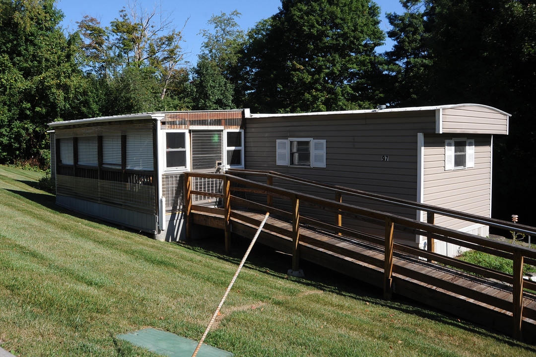 Candlestick Park MHP in Newburgh, NY - Building Photo