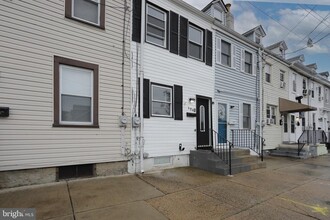134 Atlantic St in Gloucester City, NJ - Building Photo - Building Photo