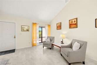 7133 Penner Ln in Ft. Myers, FL - Building Photo - Building Photo