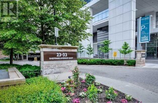 33 Sheppard Ave E in Toronto, ON - Building Photo