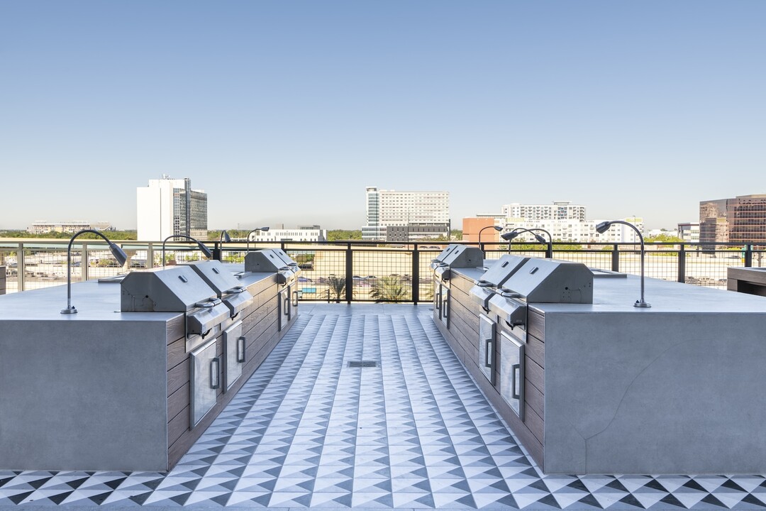 Society Orlando in Orlando, FL - Building Photo