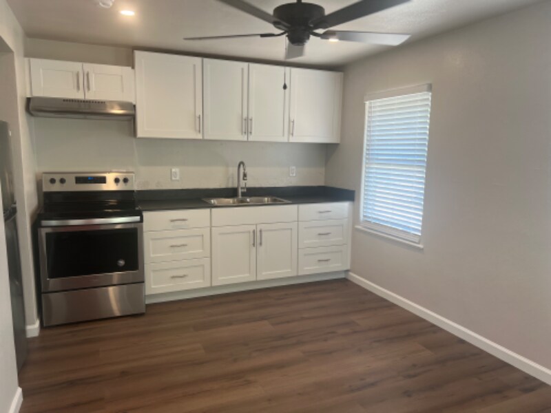 8280 W Madison St in Peoria, AZ - Building Photo