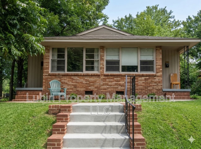 2468 Yale Ave in Memphis, TN - Building Photo - Building Photo