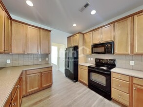 11318 Huntington Meadow Ln in Charlotte, NC - Foto de edificio - Building Photo