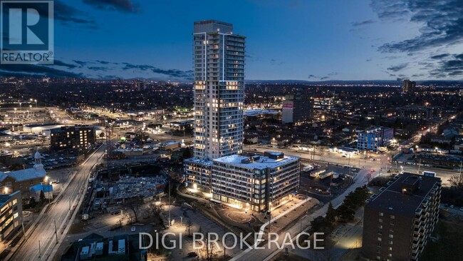 1240-1240 Cummings Ave in Ottawa, ON - Building Photo - Building Photo