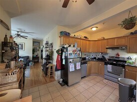 55 Bonair St in Somerville, MA - Building Photo