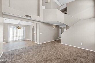 3719 E Inverness Ave in Mesa, AZ - Foto de edificio - Building Photo