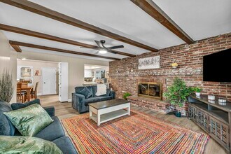 1490 Foster Dr in Reno, NV - Building Photo - Building Photo