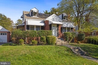 6066 Wooten Dr in Falls Church, VA - Building Photo - Building Photo