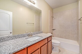 12222 Lake Conroe Hills Dr in Willis, TX - Building Photo - Building Photo
