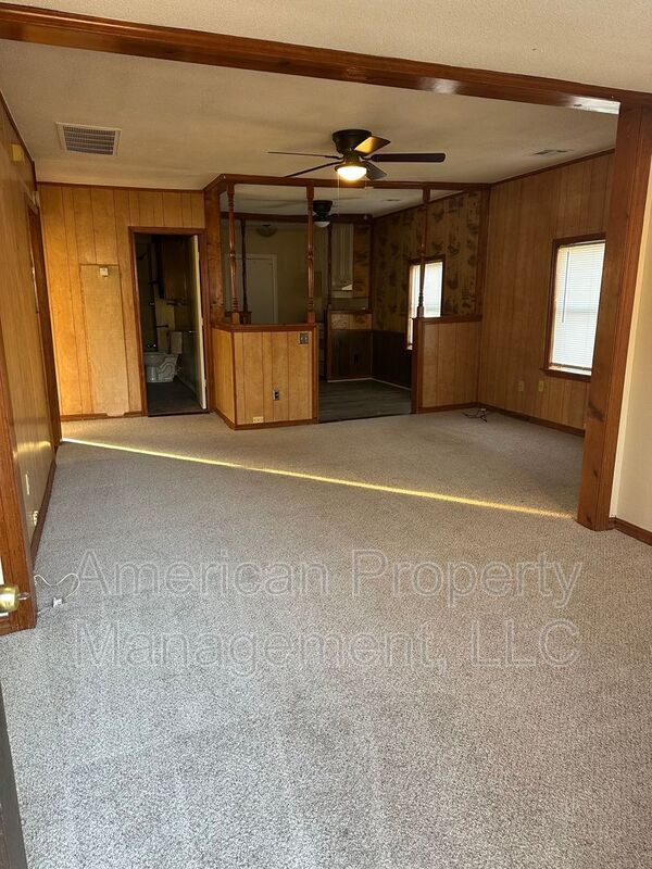 1928 N Columbia Pl in Tulsa, OK - Building Photo - Building Photo