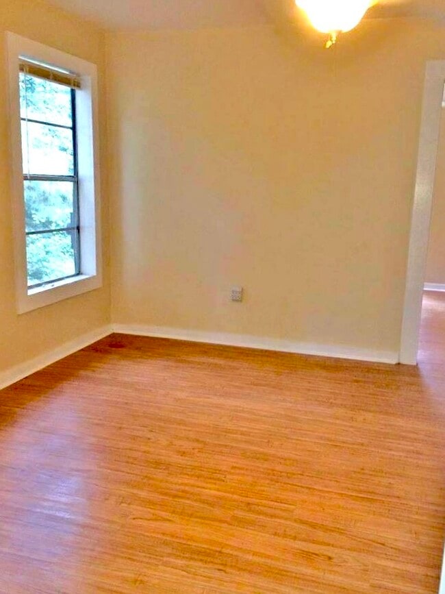 482 County Rd 2212 in Cleveland, TX - Building Photo - Building Photo