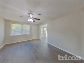 2308 S Partridge Cir in Hopkins, SC - Foto de edificio - Building Photo