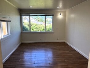 520-528 Wildwood Ave in Rio Dell, CA - Building Photo - Building Photo