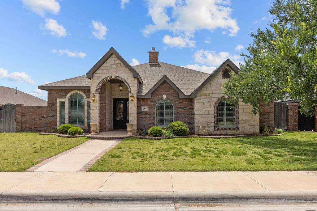 2801 Savoy Pl in Midland, TX - Building Photo