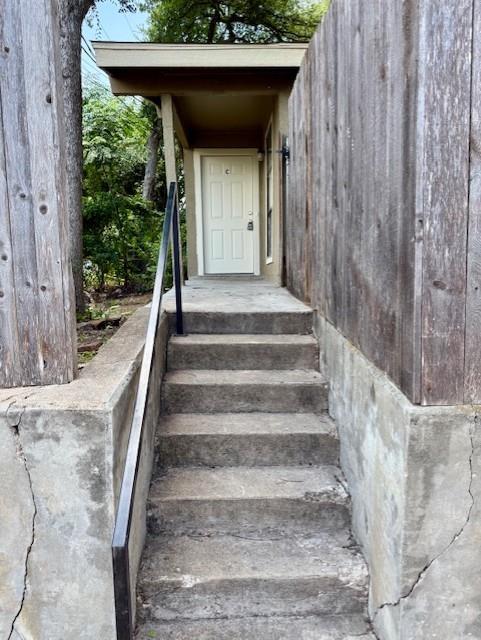 property at 2807 Parker Ln